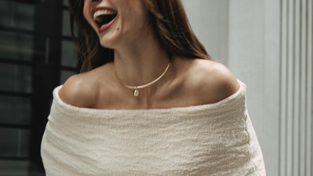 Jewelry to Wear with an Off-the-Shoulder Dress: A Complete Style Guide. Image Source: Canva