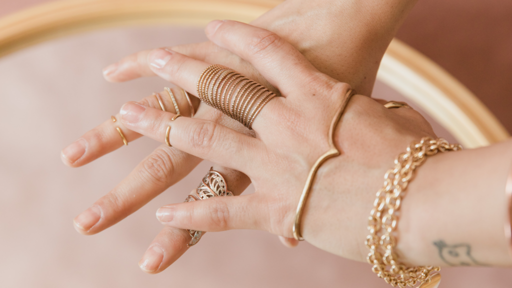 Why Jewelry Tarnishes: Understanding the Causes and How to Prevent It. Image Source: Canva
