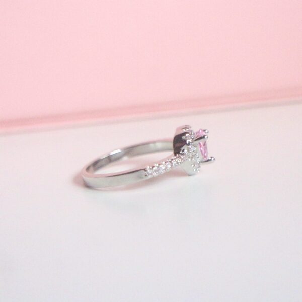 Taffy Ring - Image 3