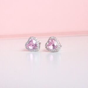Taffy Studs