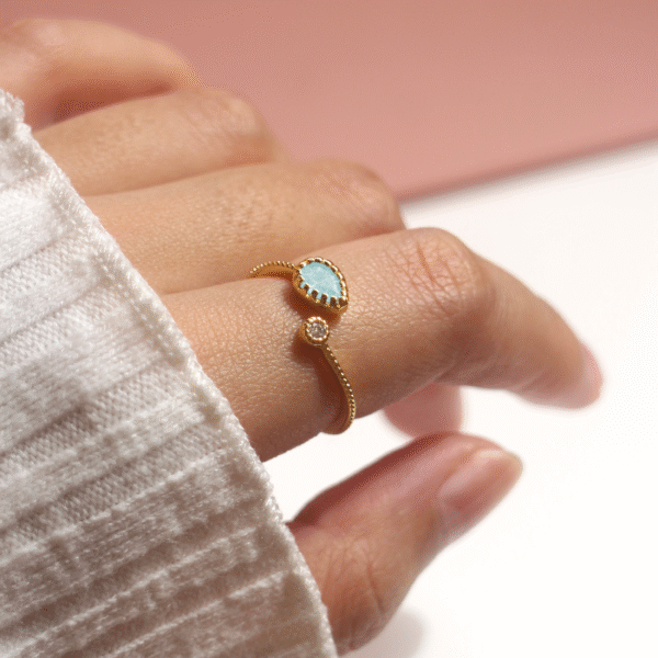 Merriment Baubles Meliora ring product Image. Affordable Jewelry PH. Meliora ring on finger.
