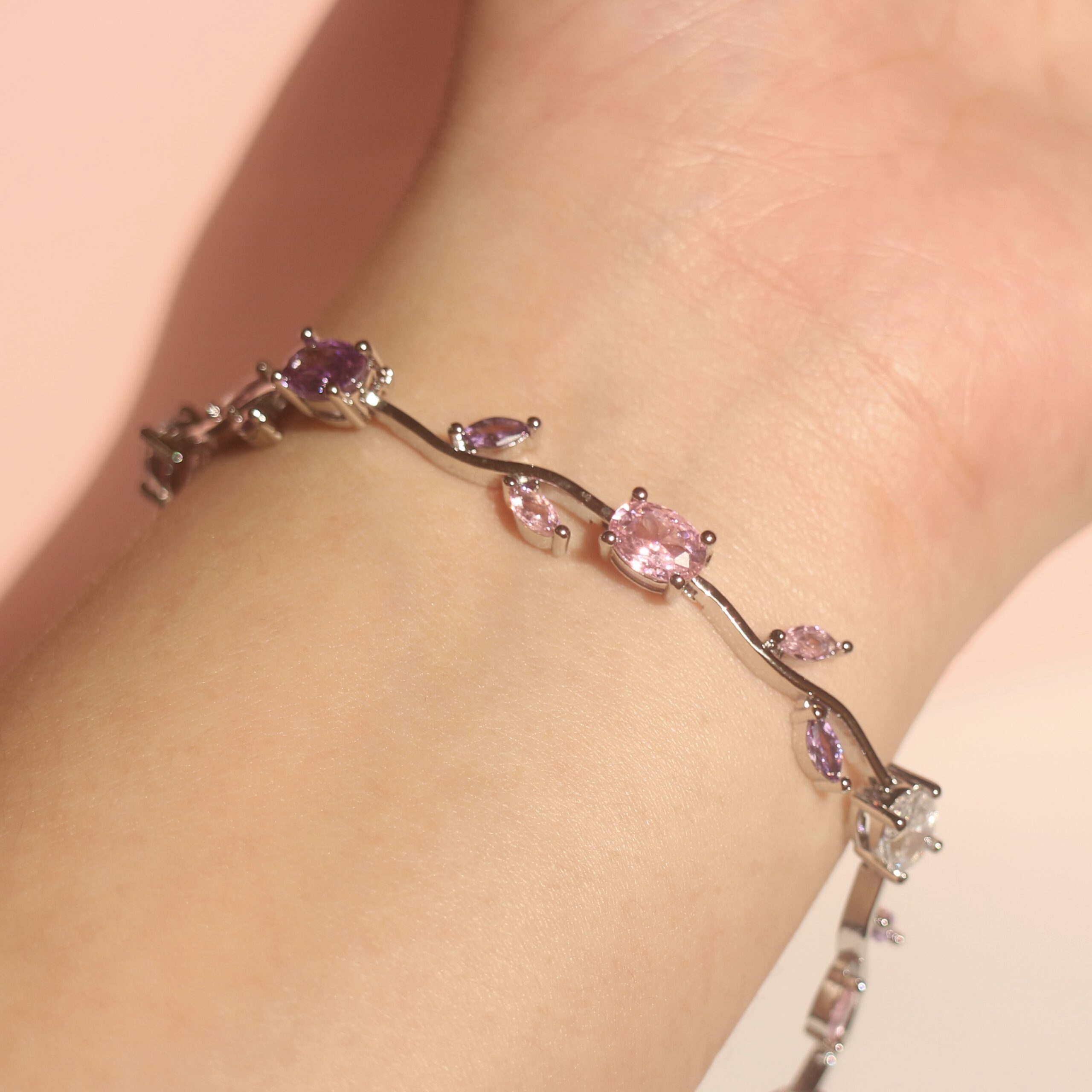 Delphine_Bracelet_00